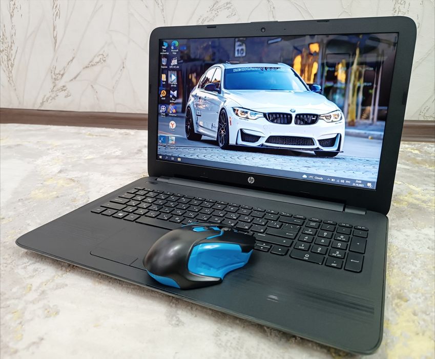 Ноутбук HP + Мышка и сумка.