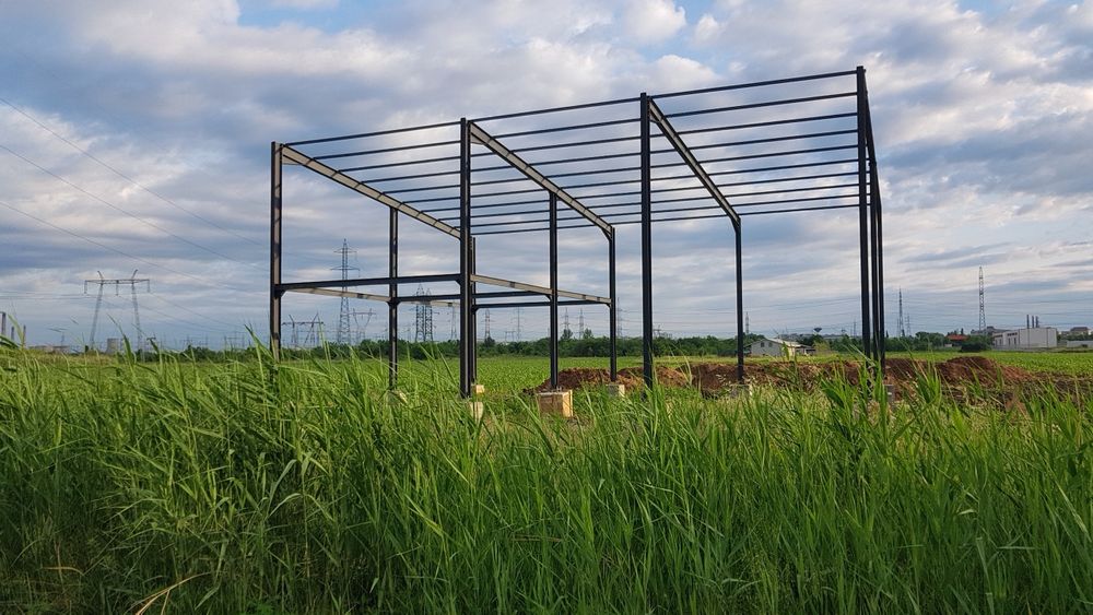 Executăm hale metalice din orice mărime dorește clientul