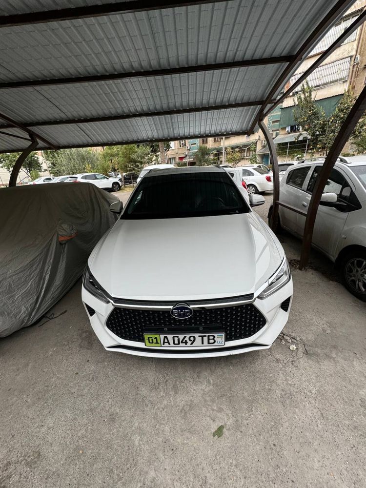 BYD E 2 sotiladi holati yahshi