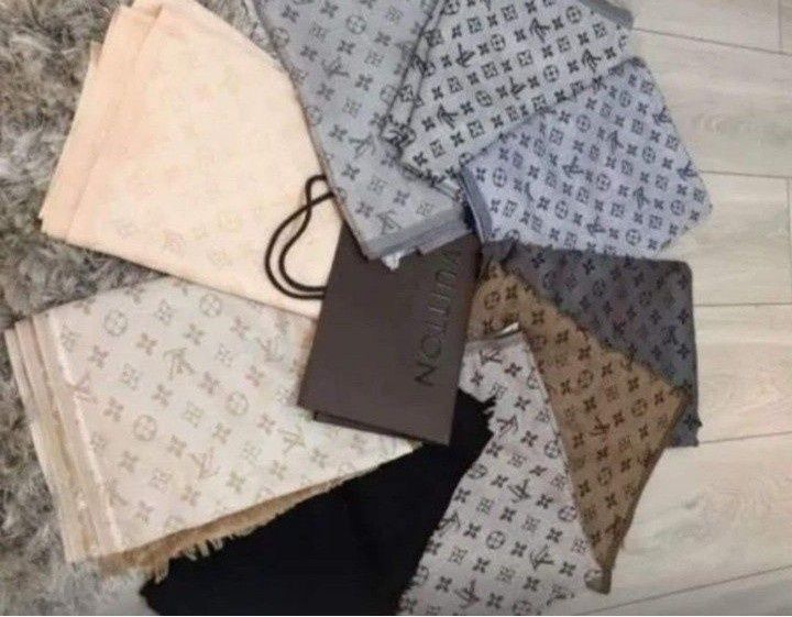 Esarfe/saluri doua fețe,model unisex,diverse nuanțe