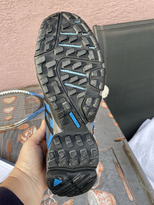 Adidasi terex adidas