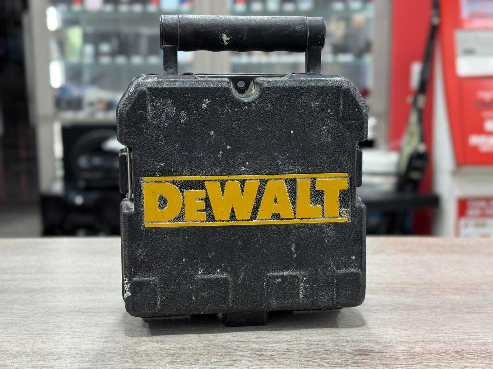 Линеен Лазерен Нивелир - Dewalt DW088