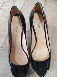 Обувки Prada 39 н