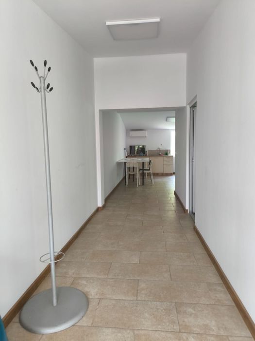 Inchiriez apartament