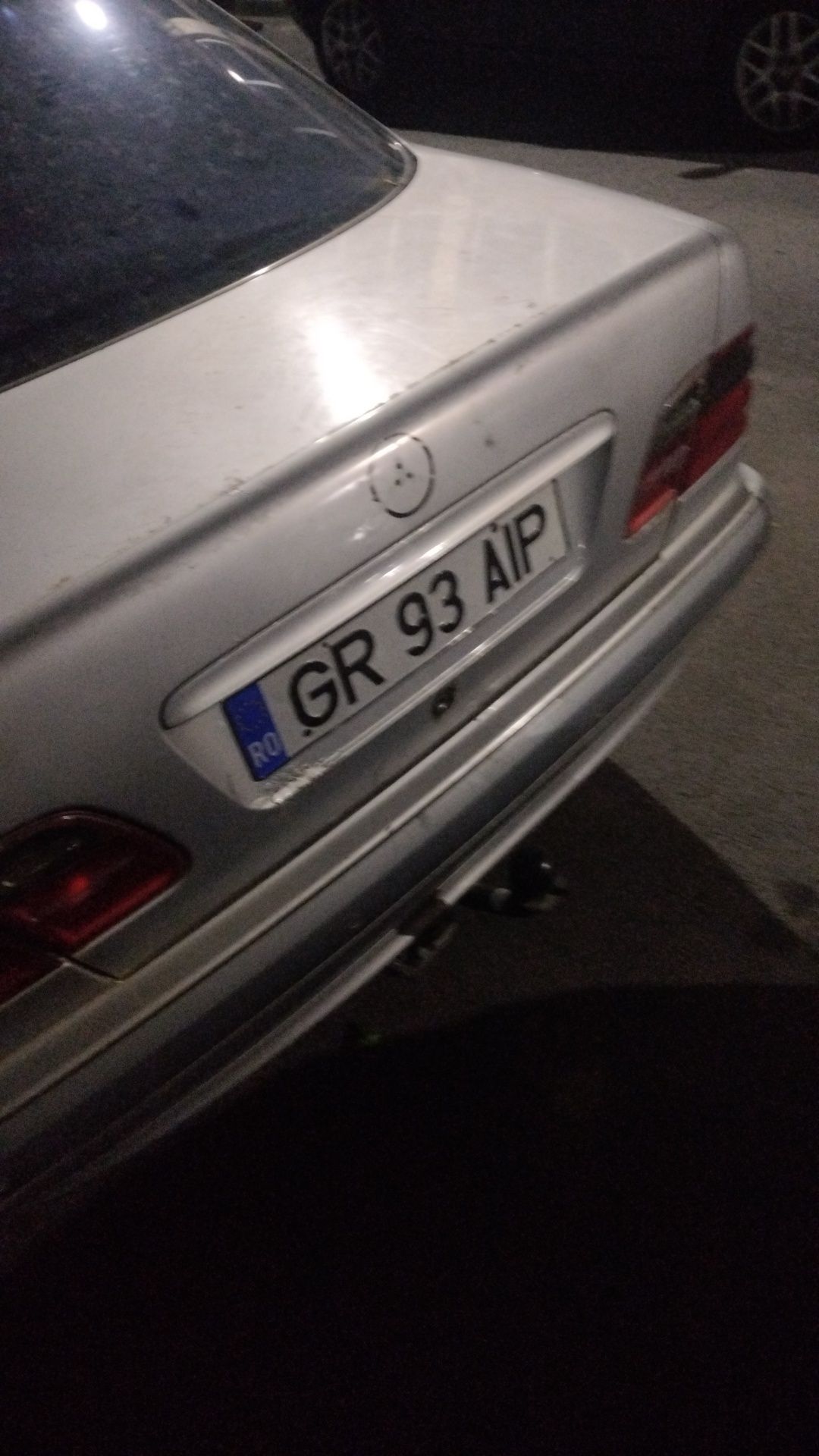 Vând urgent Mercedes E class e200 w210