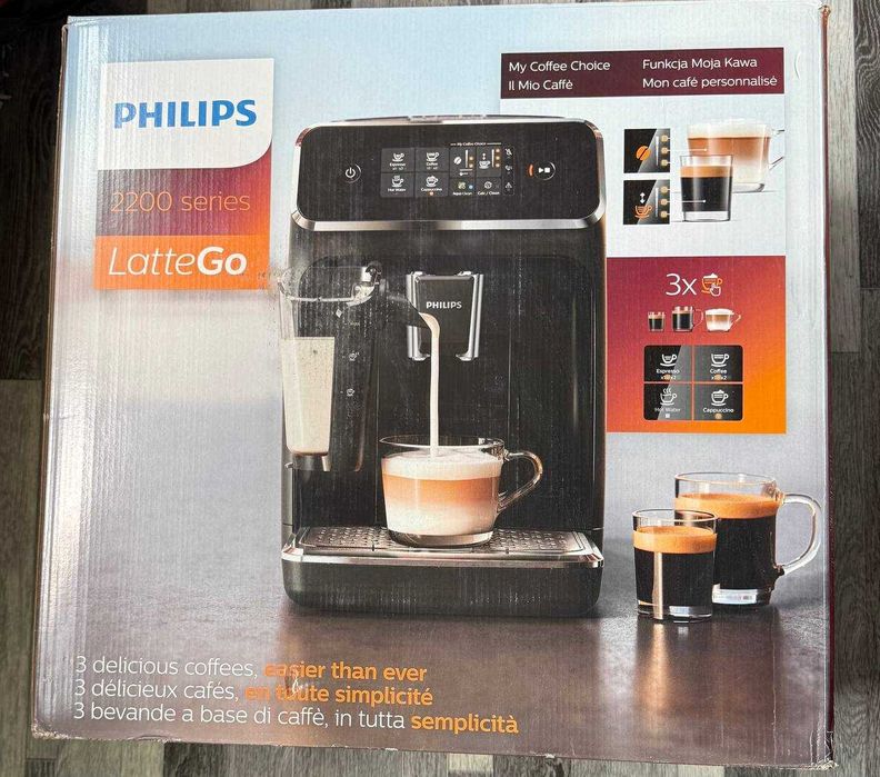 Продается Кофе Машинка Philips 2200 series