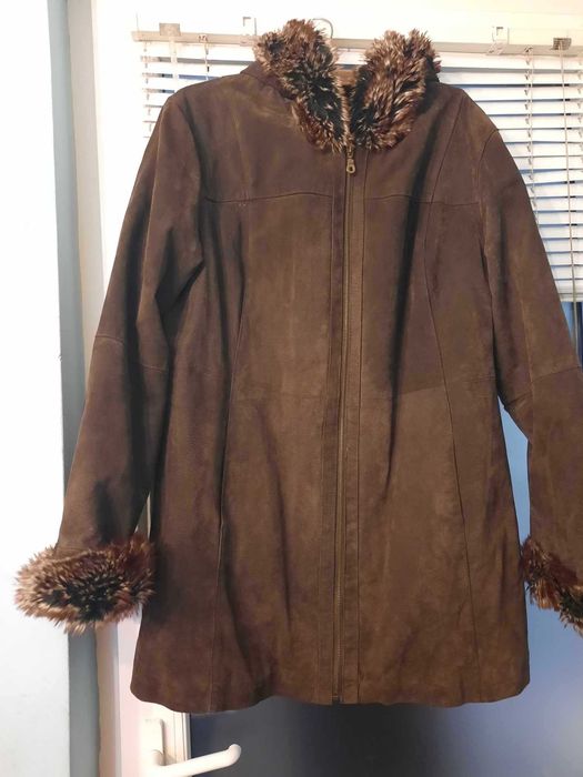 Haina de piele captusita, marimea 42