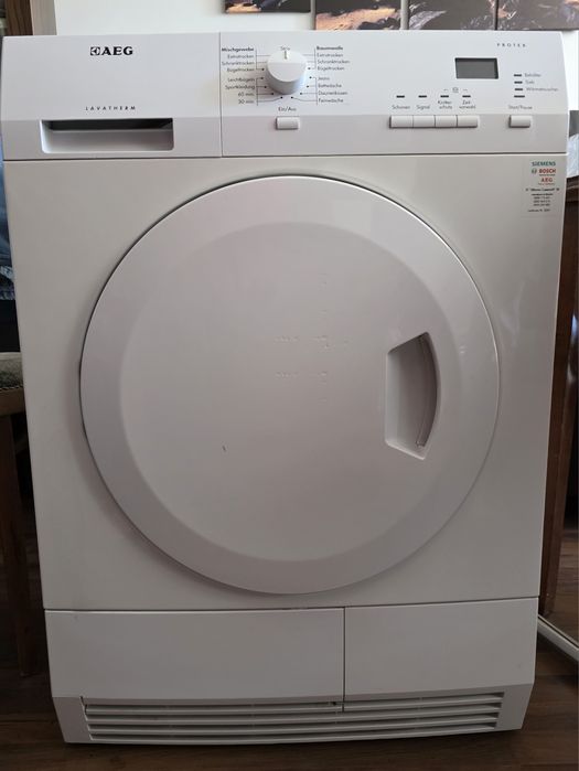 Кондензаторна сушилня AEG 7кг.