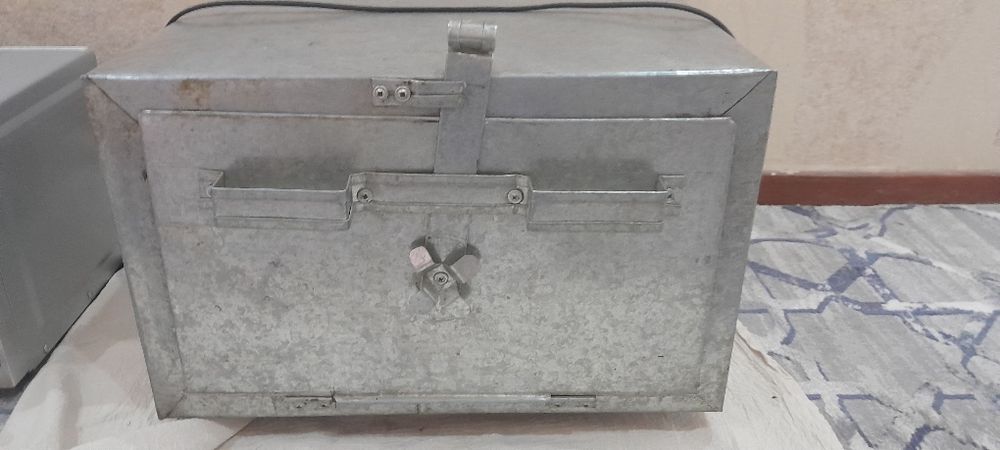 Сомса писиретугын печь.  220 вольт.