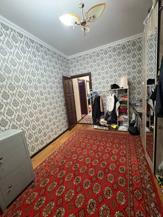 Срочно 3-комнаталы квартира сатылады