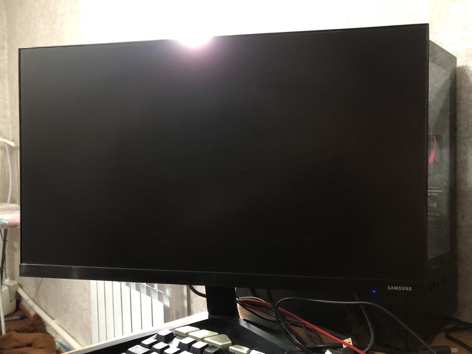 Продам монитор самсунг