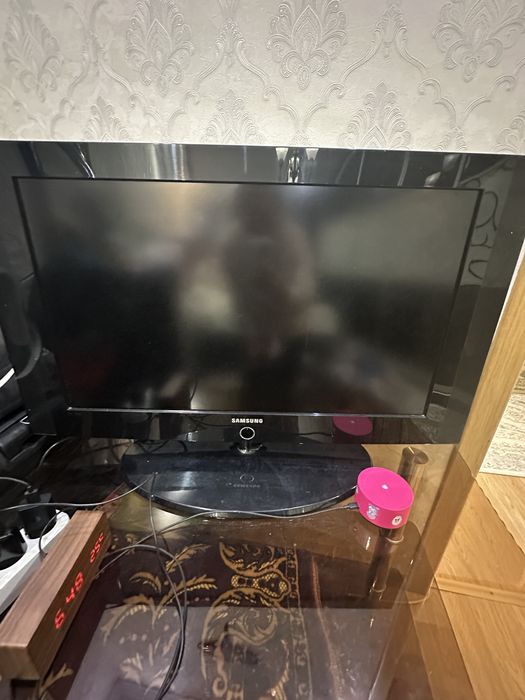 Продам 20000тг телевизор Самсунг в отл сост