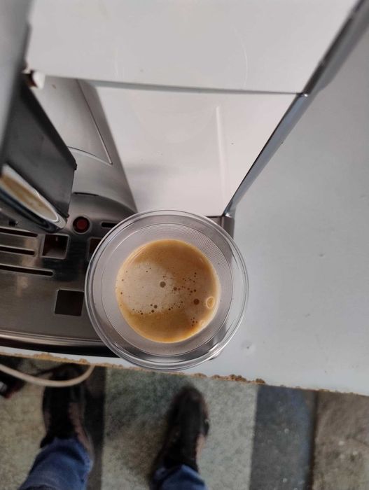 Бяла Кафемашина-Кафеавтомат Philips  5000 Series Капучино,Американо