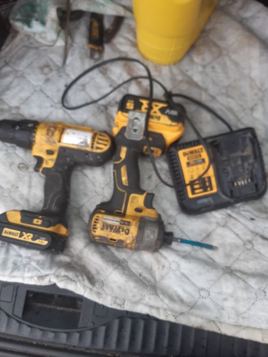 DEWALT инпакт и виновен