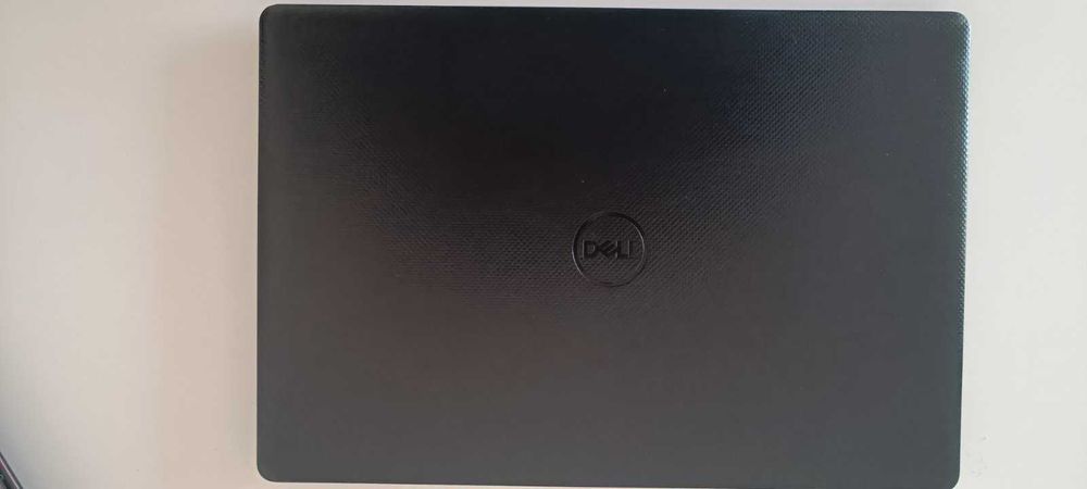 DELL Vostro 3590