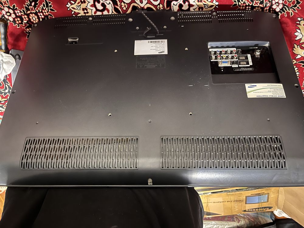 Телевизор Samsung 32 series 3