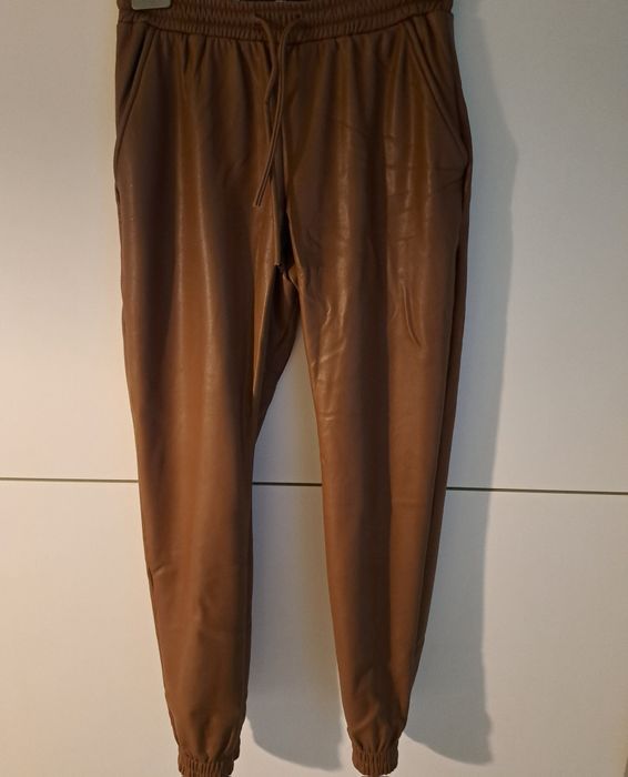 Нов ватиран панталон М,С р.