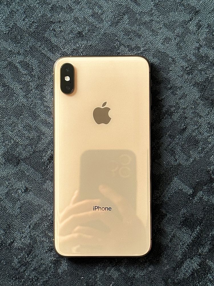 iPhone XS MAX 64gb в идеальном состоянии