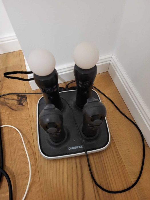 PlayStation 4 Pro 1 Tb, sistem  Vr, pistol, 3 controlere