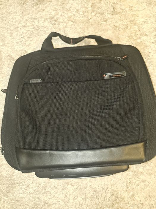 Troler Samsonite in stare buna