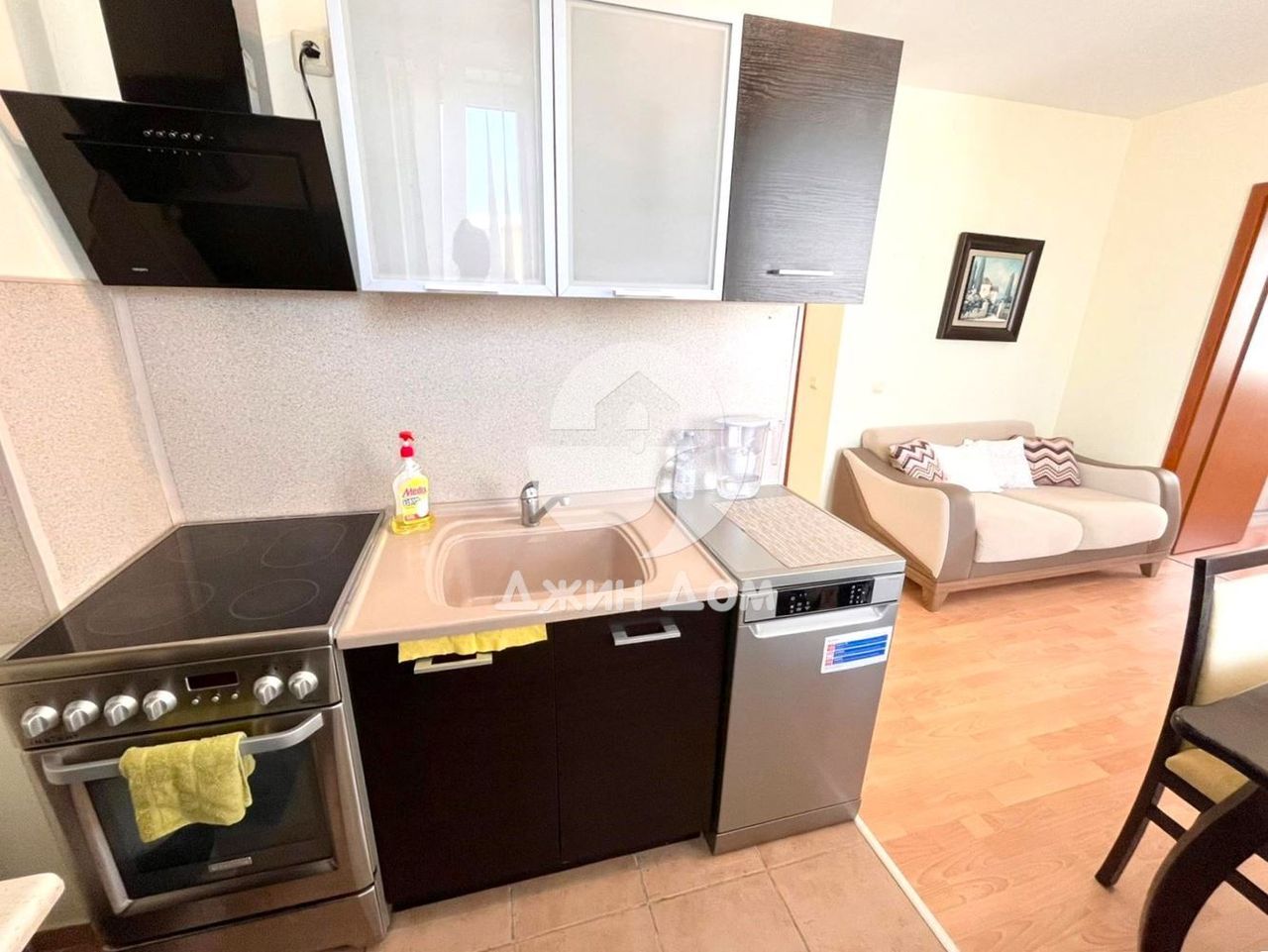 Продава се Тристаен апартамент в Свети Влас - 70 кв.м за 1115 €/кв.м - Снимка #4