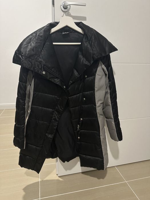 Geaca Emporio Armani din puf cu blana detasabila