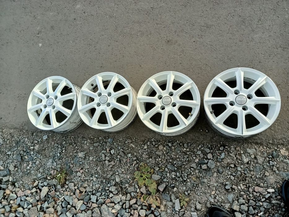 Диски r14 4*98 В отличном состоянии