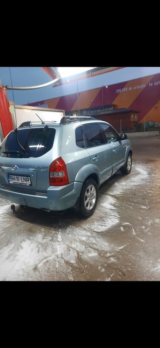 Vând Hyundai Tucson 2.0 CRDI