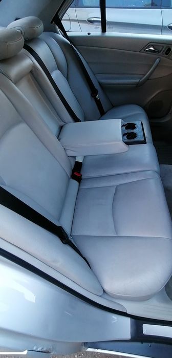 Автомобил:Мерцедес С 200