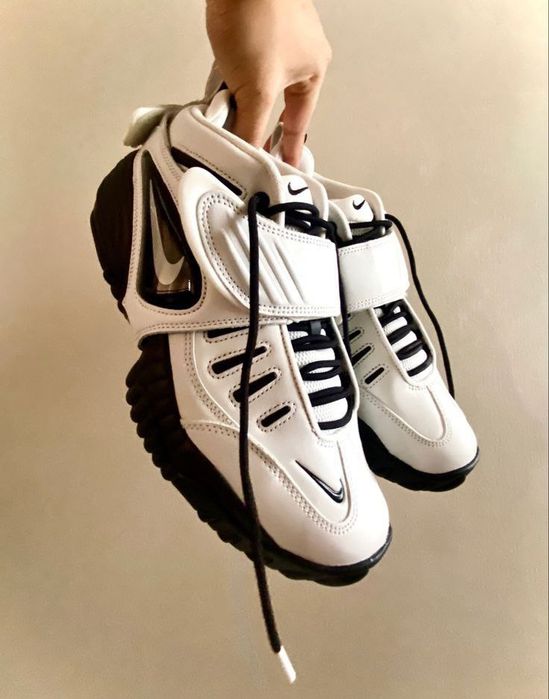 Nike Air Adjust  Force