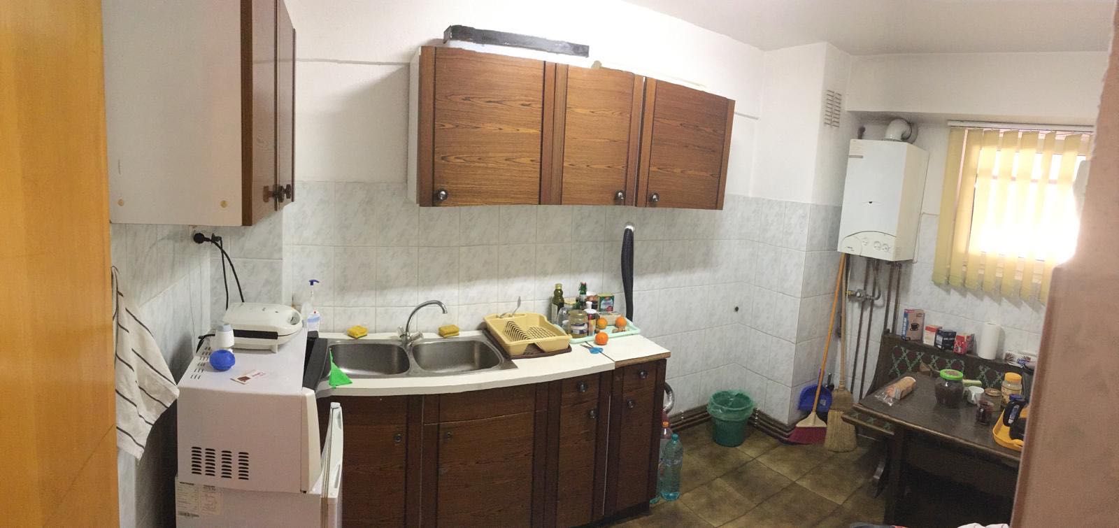 Închiriez spatiu comercial ultracentral destinat pt birouri,cabinet