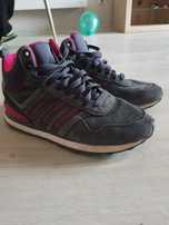 Кецове на Adidas