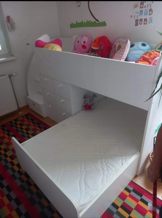 Pat suprapus pentru copii