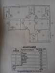 > SE VINDE apartament 4 camere (zona Favorit, Roman)