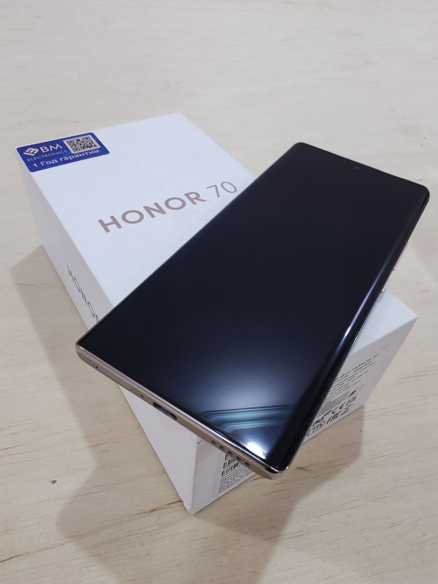 Honor 70
8 Ram 256Gb
Telefon pachti noviy 
Kelshib beraman
Barli zatla