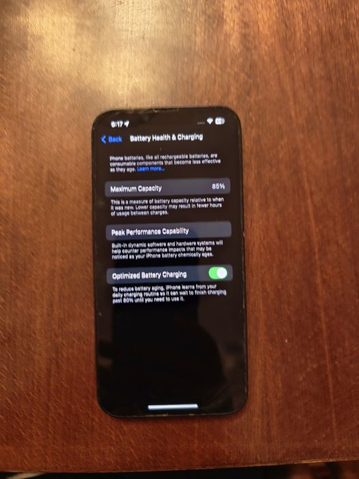 Продавам Iphone 14