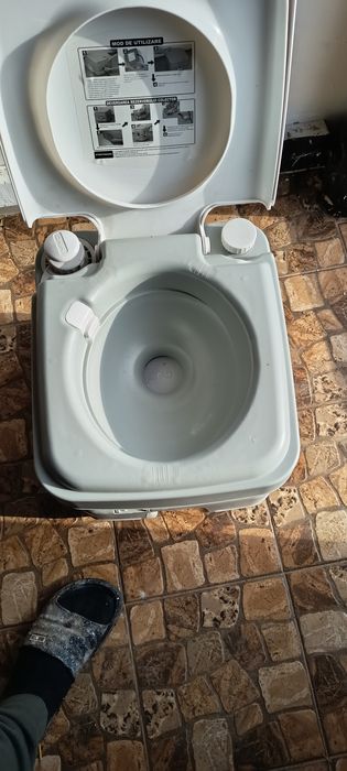 Toaleta wc portabil