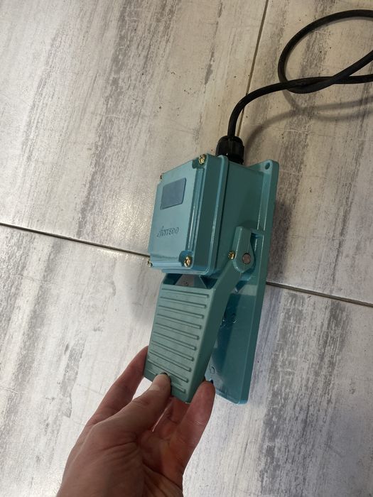 Високоинтензивен Лазер LuxMaster