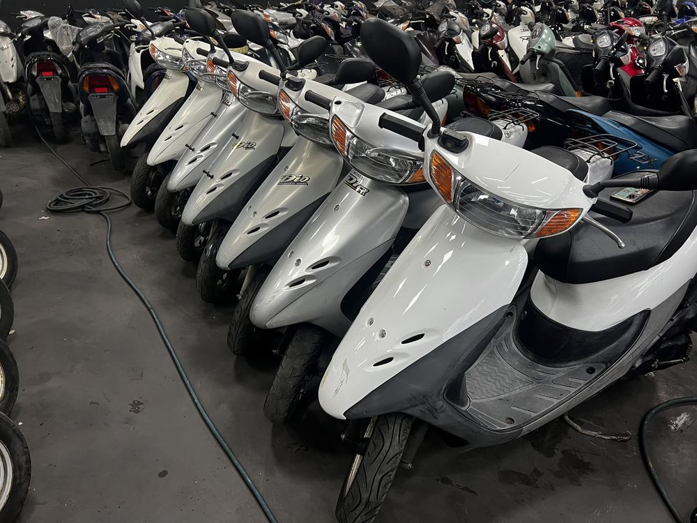 Мопед Скутер Honda Dio AF 34,35