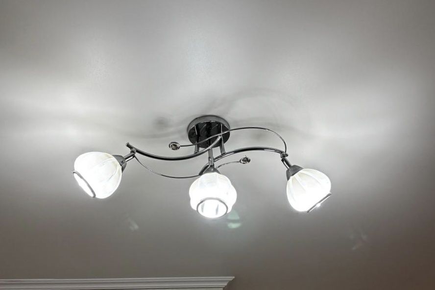 Люстра 3 рожковая