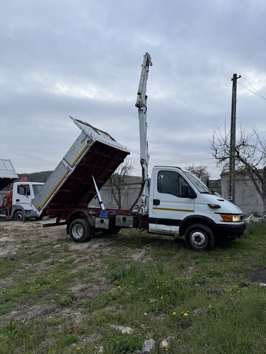 Iveco Daily Basculabil cu Macara