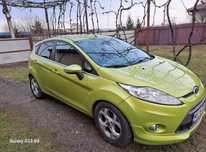 Ford fiesta 1.6Tdci, din 2010 de vânzare
