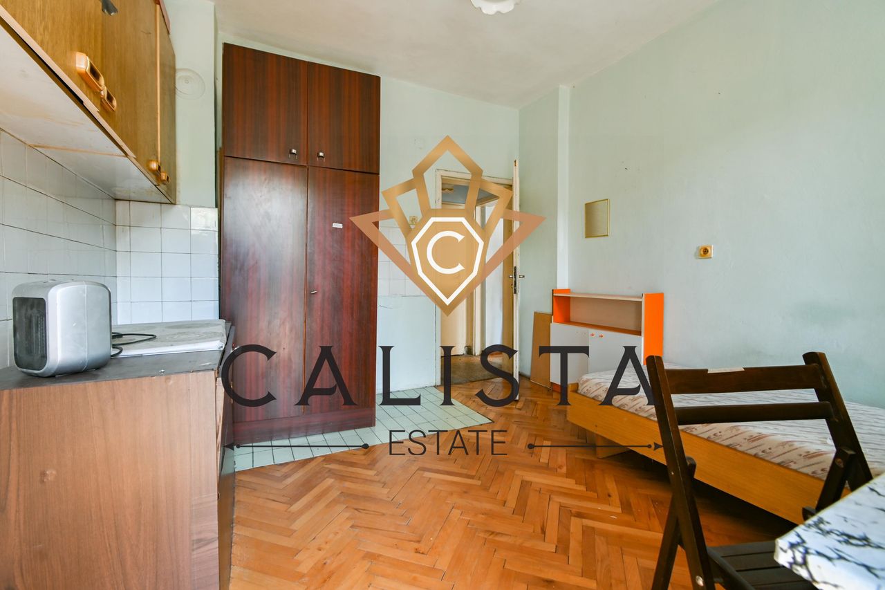 Дава се под наем Тристаен апартамент в София, Лозенец - 80 кв.м за 600 € - Снимка #4