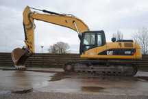 Inchiriere excavator - Excavatoare de inchiriat - Freza asfalt