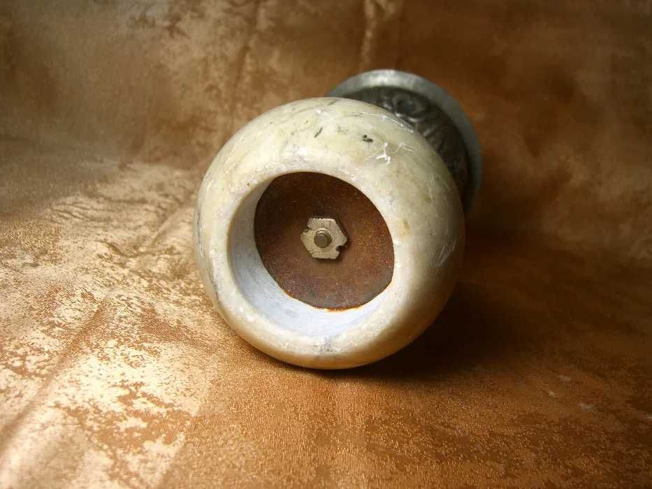 Cupa tamaie sec 19, marmura, placata argint colectie, vintage