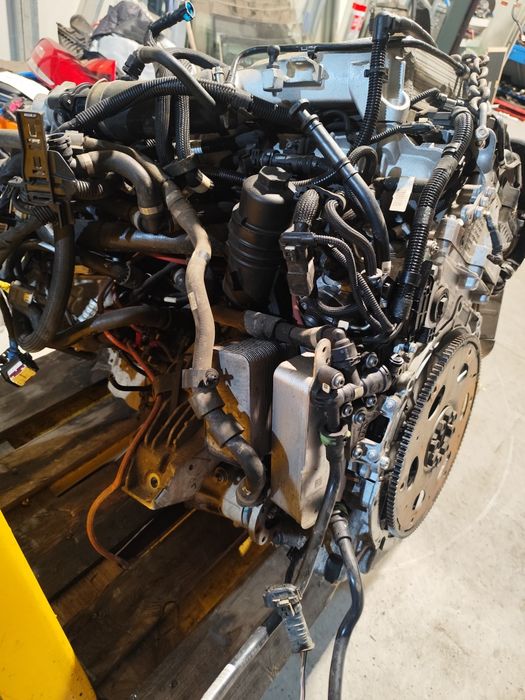 Motor BMW M50D cu 4turbine cod: B57D30C pt X5 G05 X6 G06 X7. G11 etc