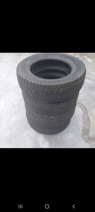 Тайота kapsen 215/60 16