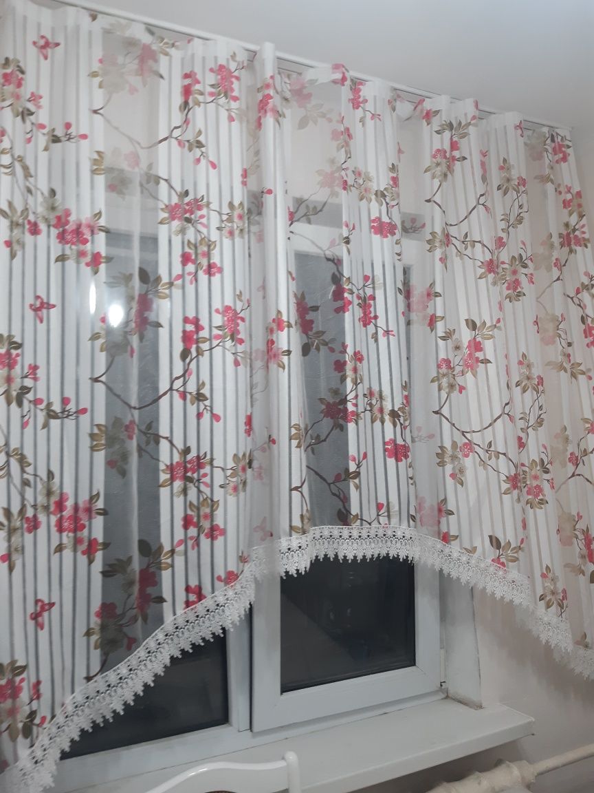 Продам тюль для кухни совершенно новый