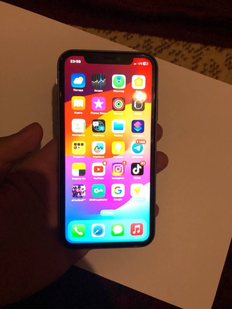 Iphone 11 .128 GB. RU/A