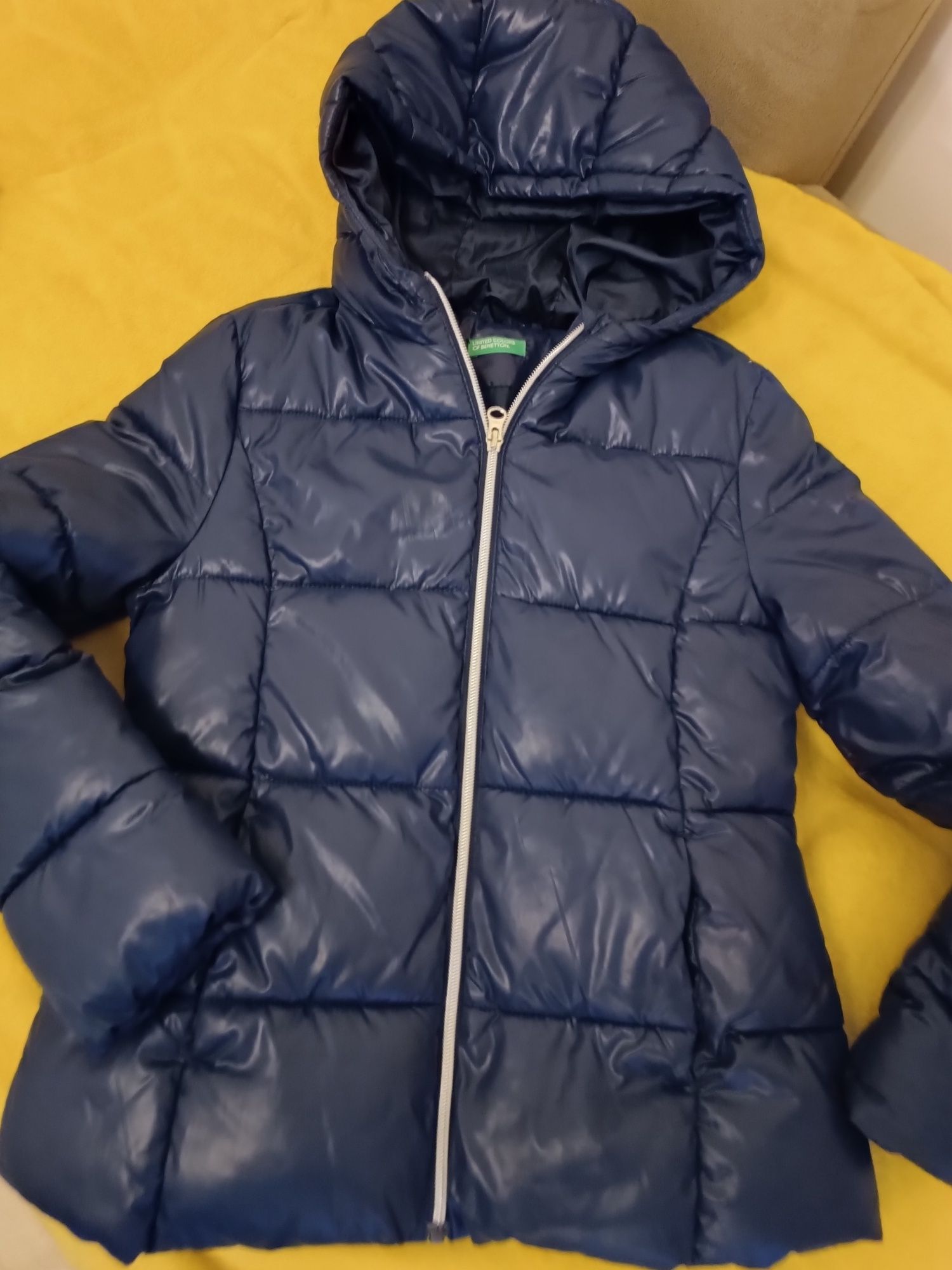 Зимно яке за момиче Benetton 10-11г